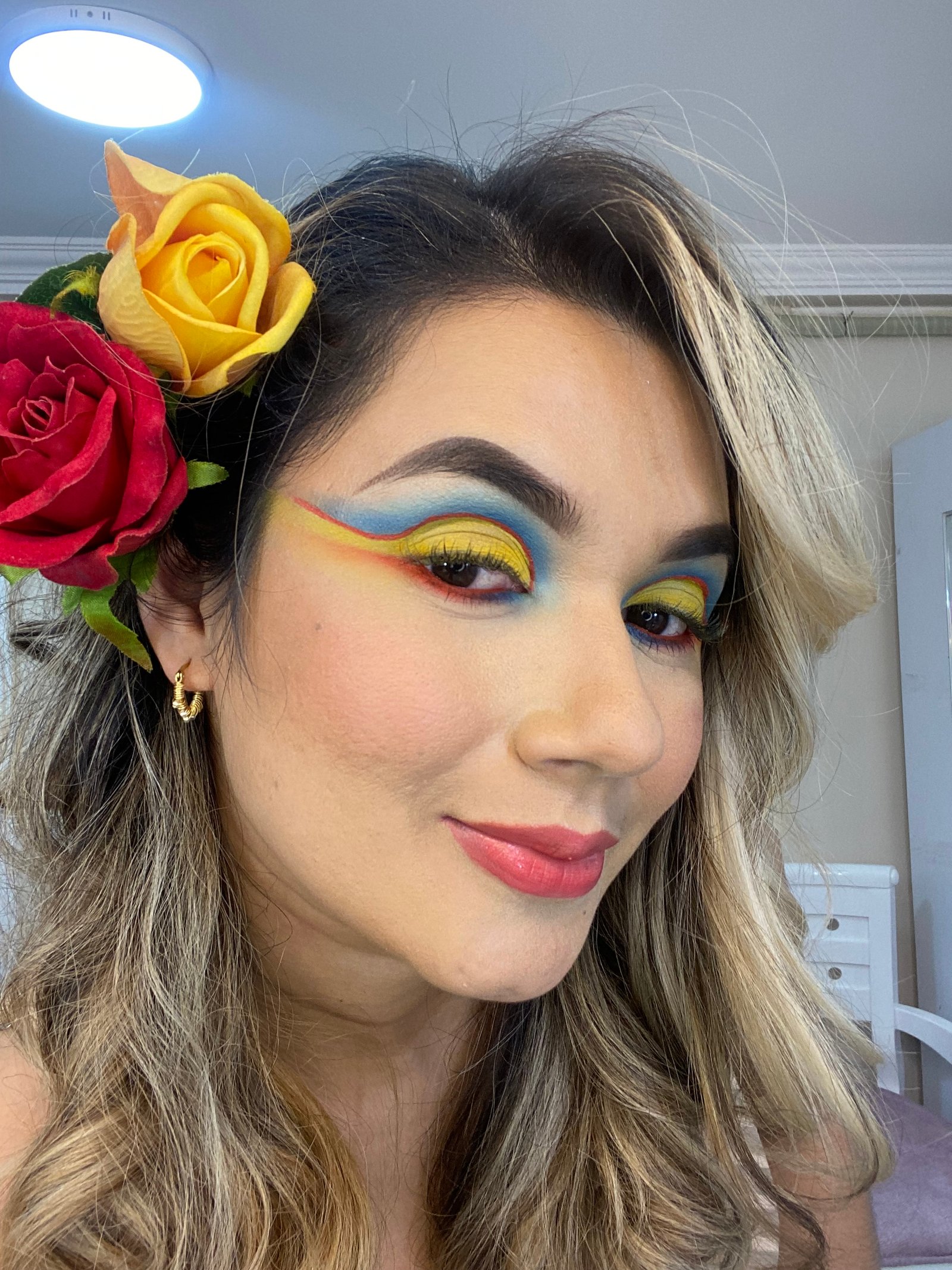 MAQUILLAJE DE FANTASIA O ARTISTICO